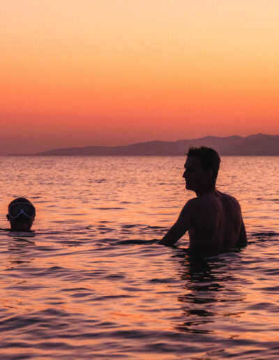 Make friends on group trips