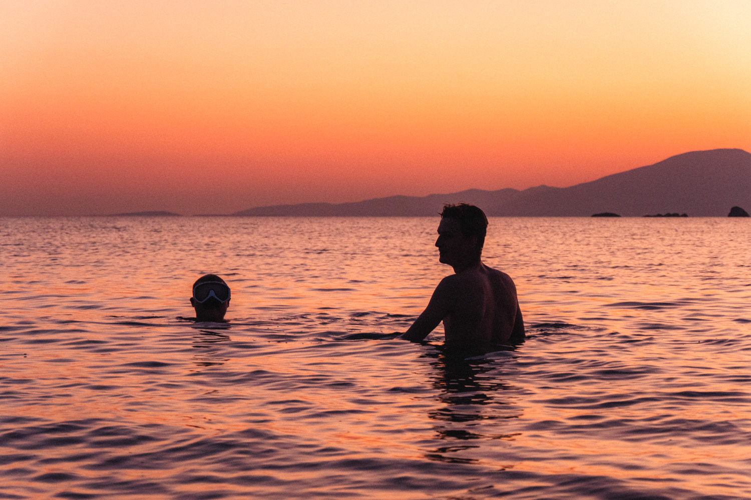 Make friends on group trips