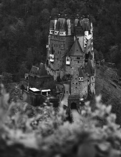 Eliminate crowds without filters